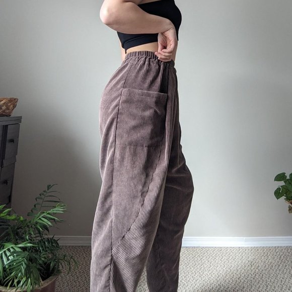 ✨Corduroy Balloon Pants✨ - Picture 2 of 2